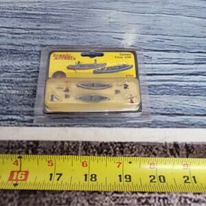 Woodland Scenic Accents N scale canoers A2200 diorama accessories sealed